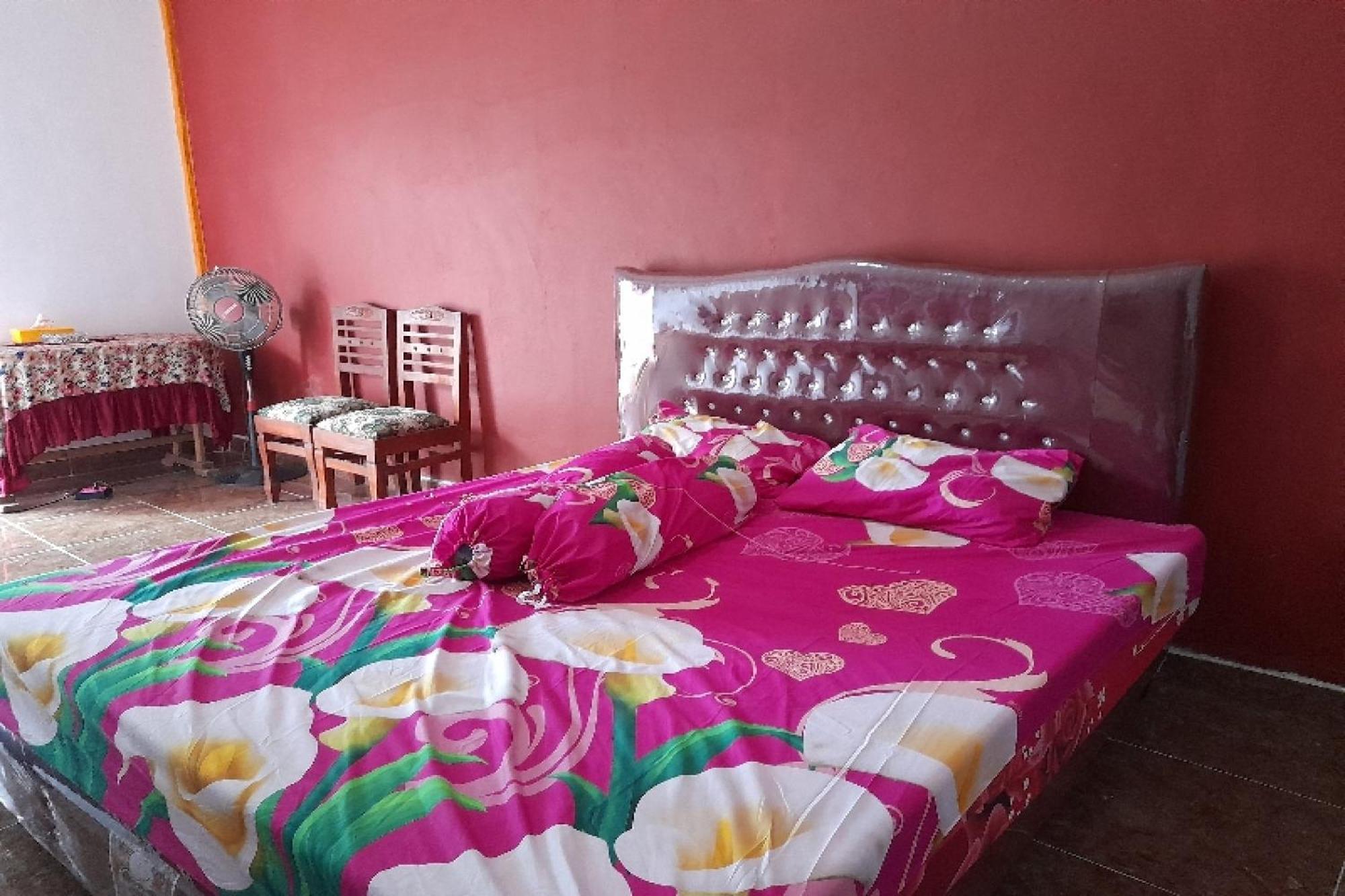 Oyo Homes 91248 Desa Wisata Banding Agung Danau Ranau 외부 사진